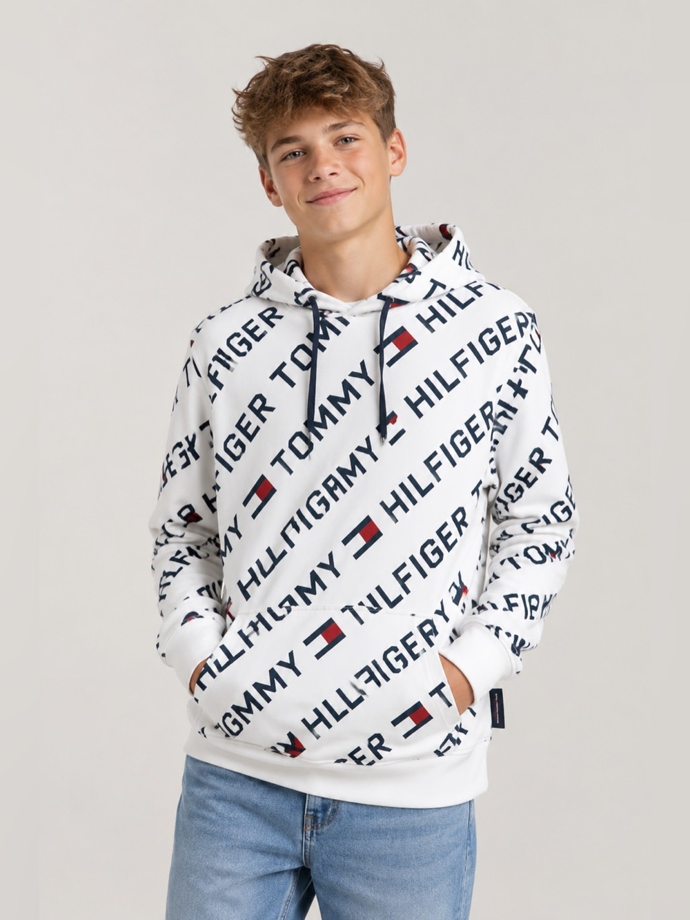 Tommy Hilfiger Boys XL 20 Hoodie Red White Blue Cozy Y2K Boat July Coastal USA